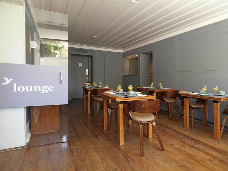 Bed & Breakfast Feels Like Home Chiado Prime Suites