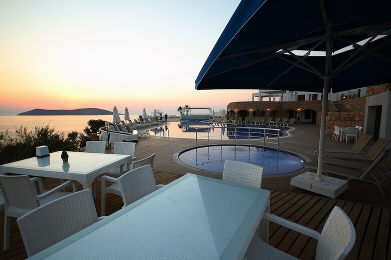 Hotel Vega Boutique & Aparts