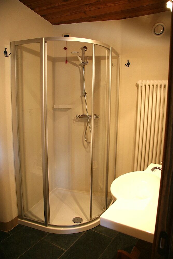 Hostal Ostello Del Castello Tirano