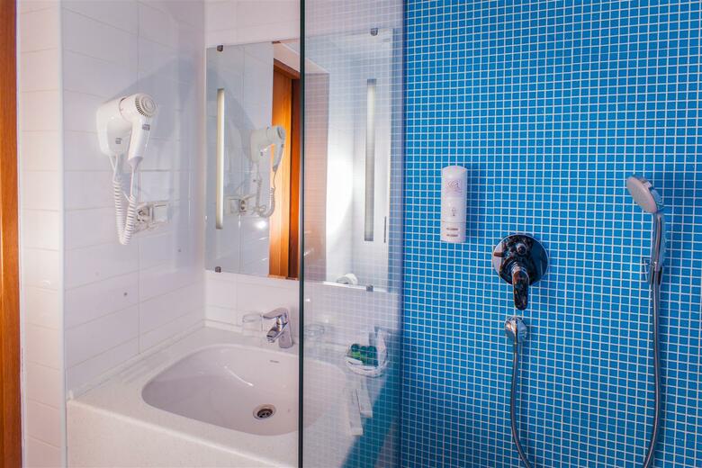 Best Western Plus Centre Hotel