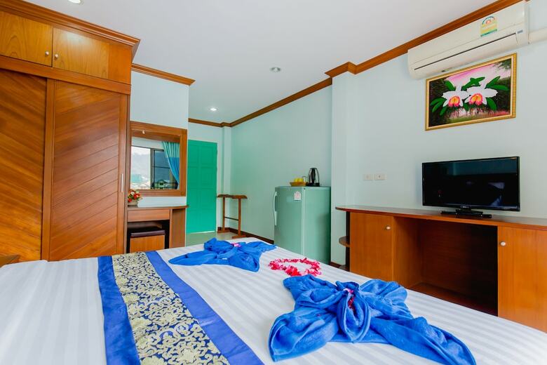 Hotel R.k. Guesthouse