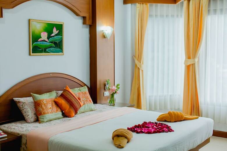 Hotel R.k. Guesthouse