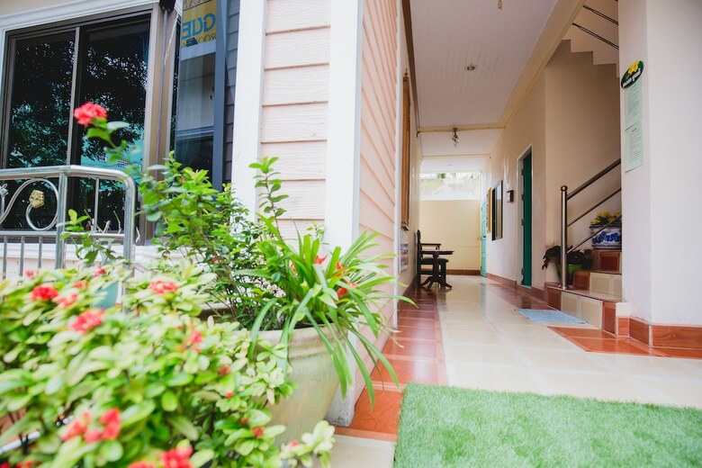 Hotel R.k. Guesthouse