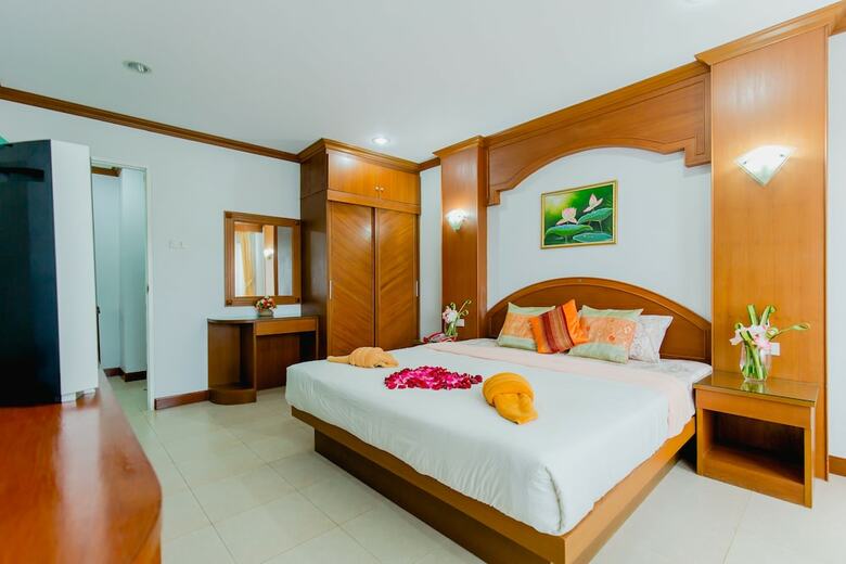 Hotel R.k. Guesthouse
