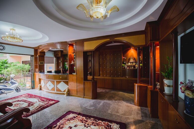 Hotel R.k. Guesthouse