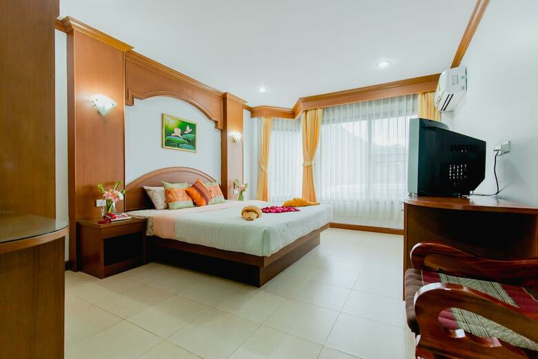Hotel R.k. Guesthouse
