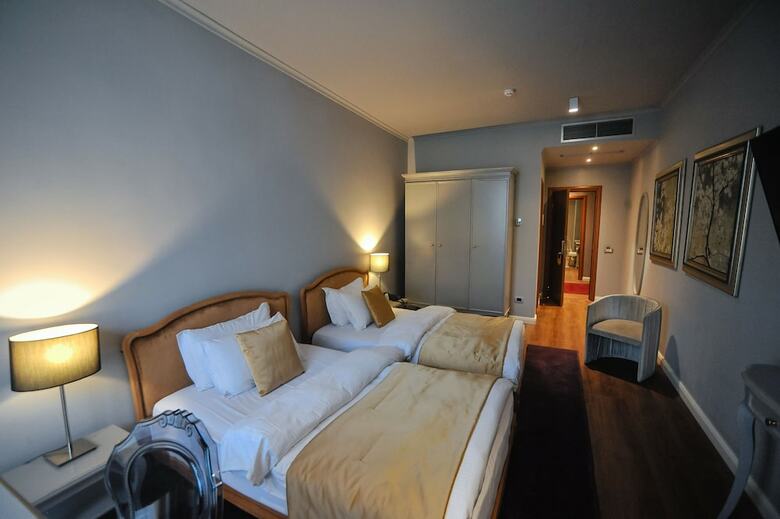 Classic Hotel