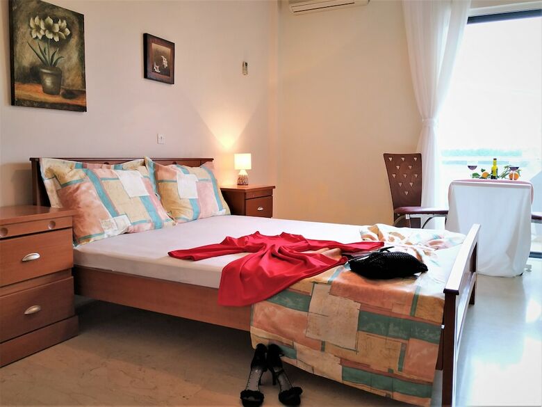 Golden Beach Hotel