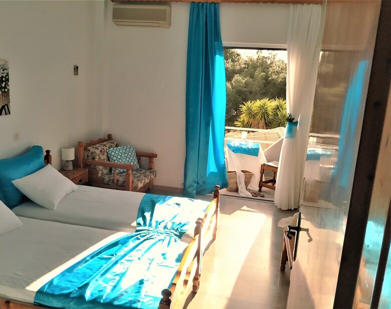 Golden Beach Hotel