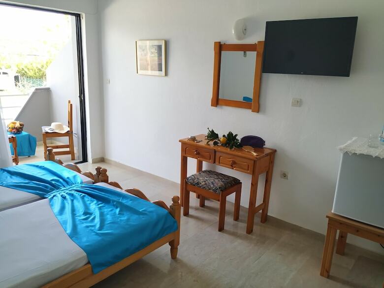 Golden Beach Hotel