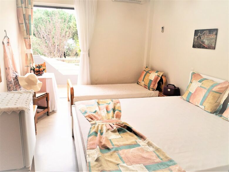 Golden Beach Hotel