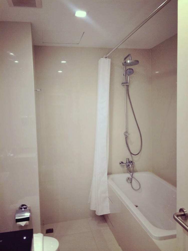 Hostal Rezt Bangkok - Hostel