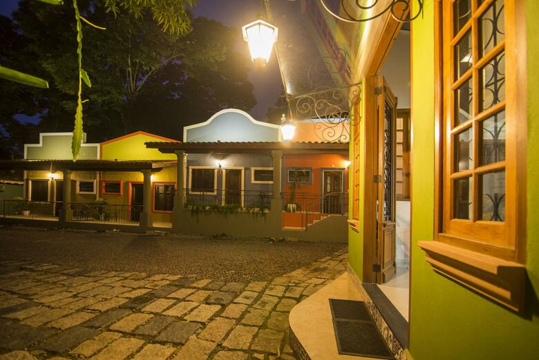 Hostal Pousada Perequ�