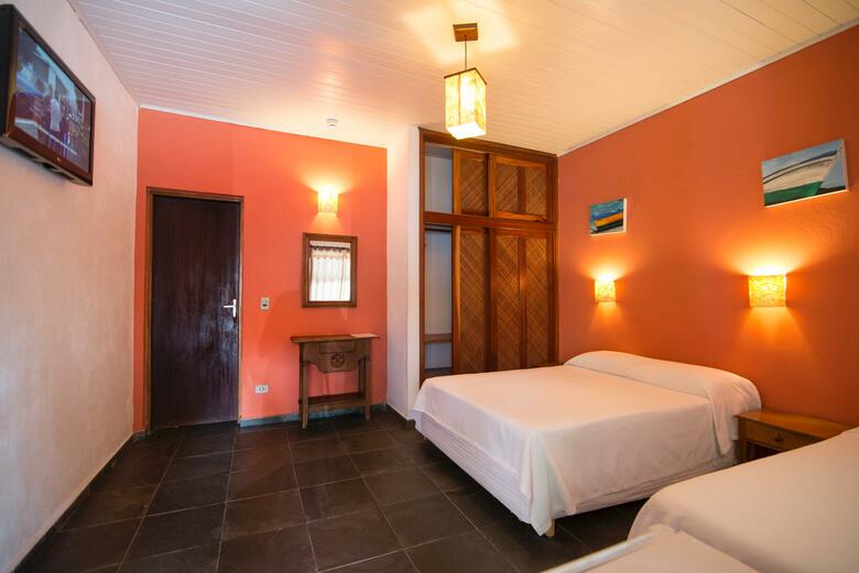 Hostal Pousada Perequ�