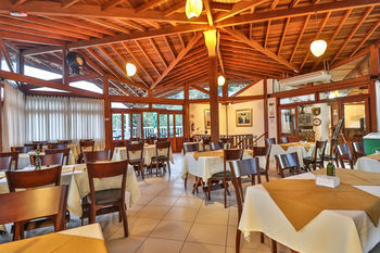 Hostal Hotel Pousada Praia Do Portinho