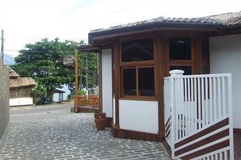Hostal Hotel Pousada Praia Do Portinho