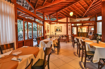 Hostal Hotel Pousada Praia Do Portinho