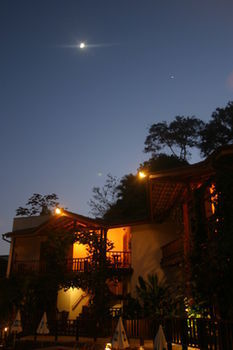 Hostal Hotel Pousada Praia Do Portinho