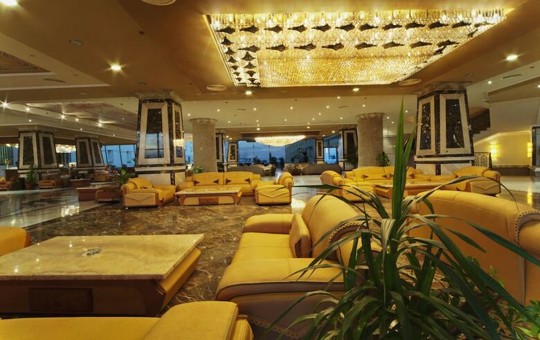 Amc Royal Hotel & Spa