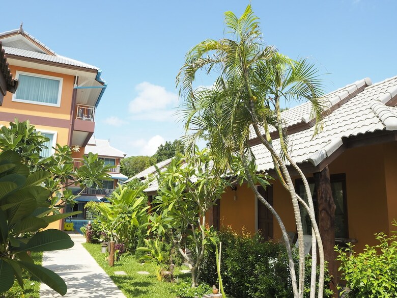 Hotel Lanta Fevrier Resort