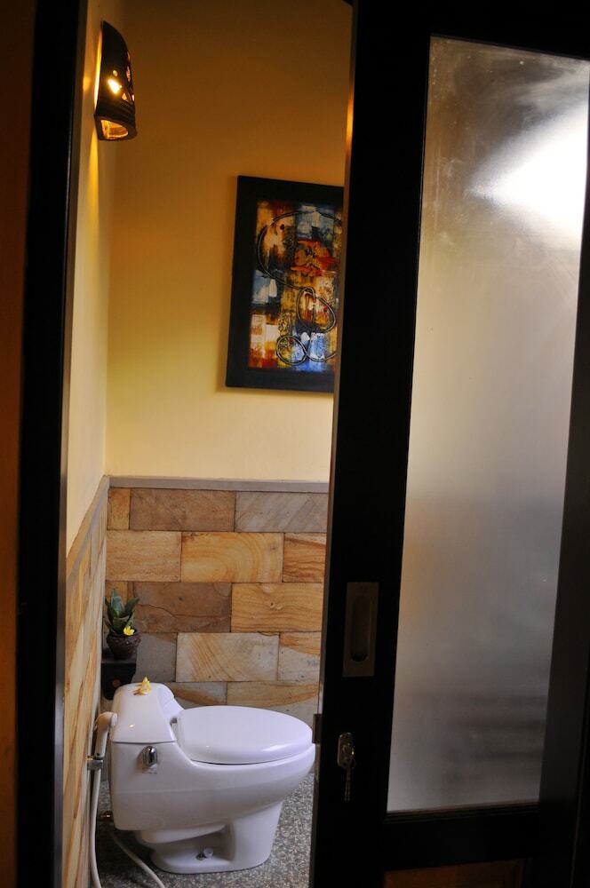 Hotel Tirta Sari Bungalows