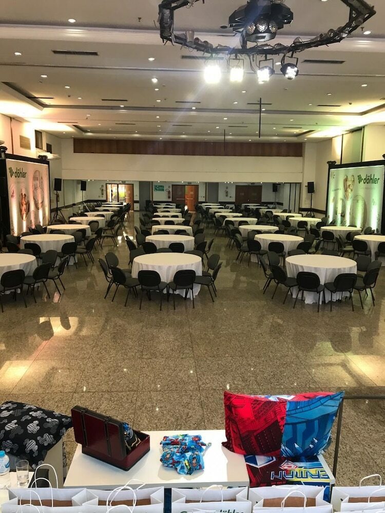 Sumatra Hotel E Centro De Conven��es