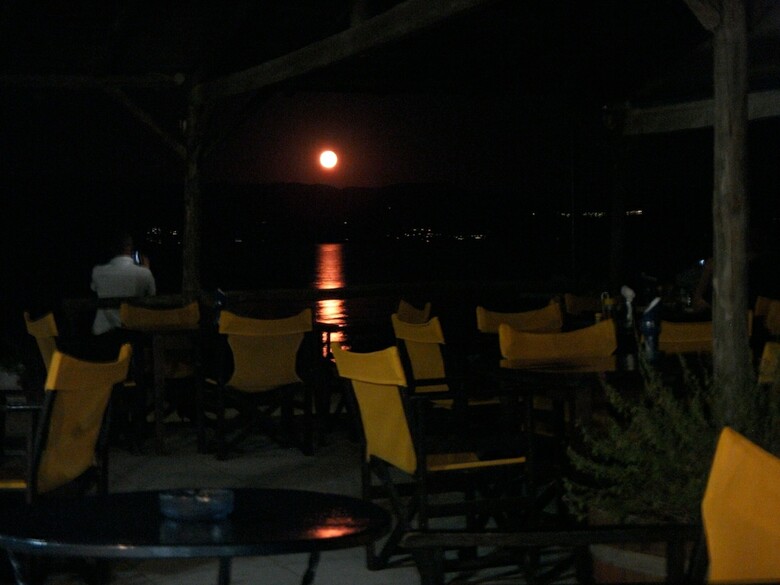 Apartamentos Likourgos Beach