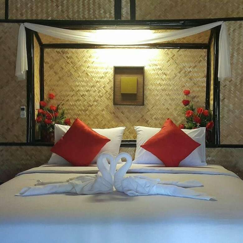 Hotel Eco Lanta Hideaway Beach Resort