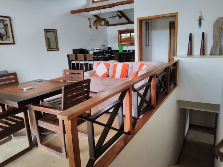 Hotel Casa Caletas