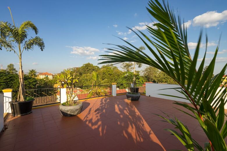 Hotel Beyond Yangon Boutique Inn