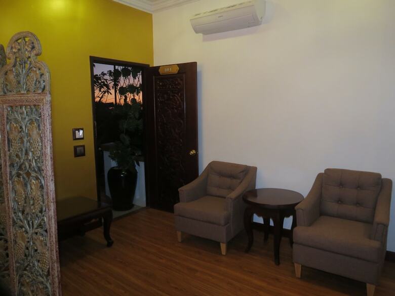 Hotel Beyond Yangon Boutique Inn