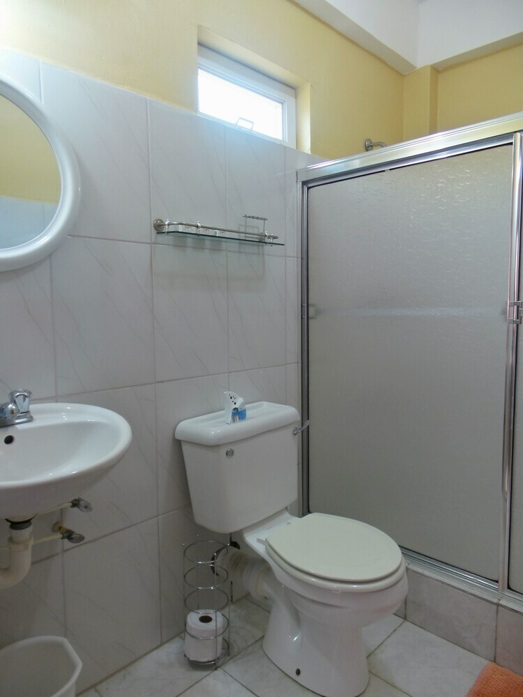 Apartamentos B's Guest House