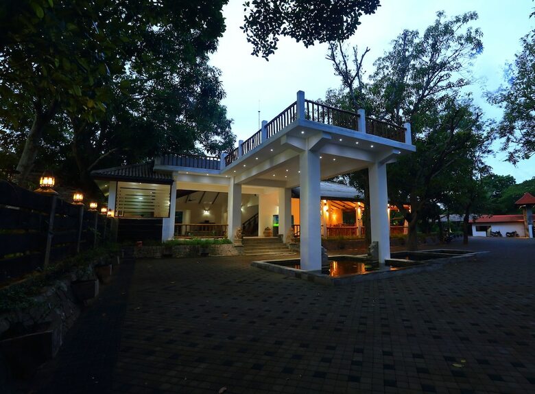 Hotel Royal Retreat Sigiriya