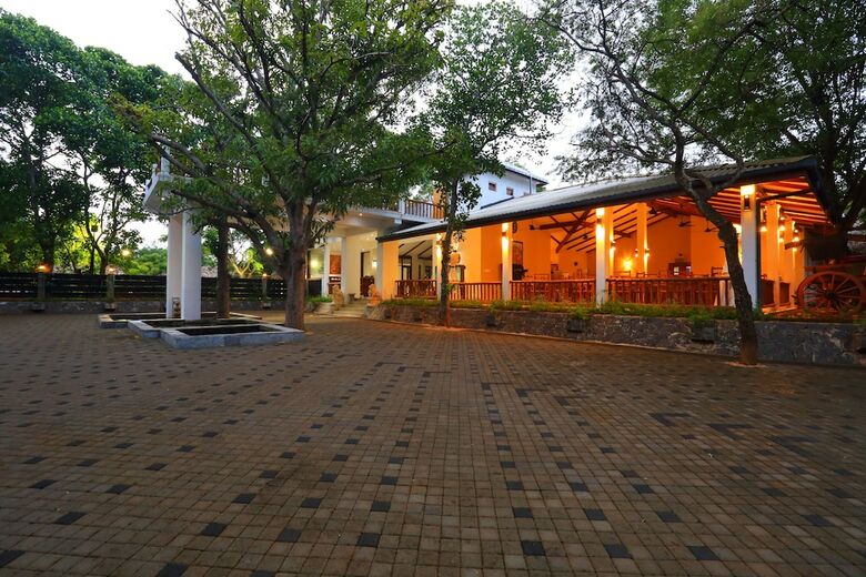 Hotel Royal Retreat Sigiriya