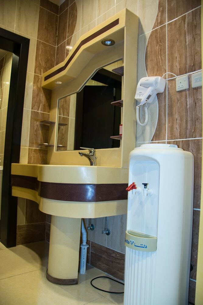 Aparthotel La Fontaine Janesta Suites