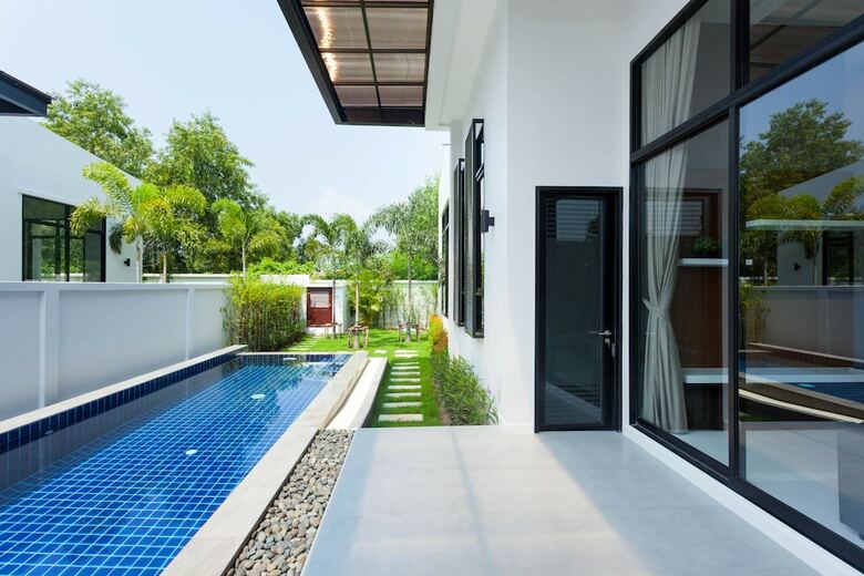 We By Sirin Pool Villa Huahin
