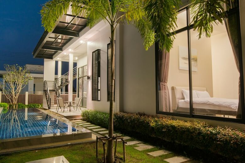 We By Sirin Pool Villa Huahin