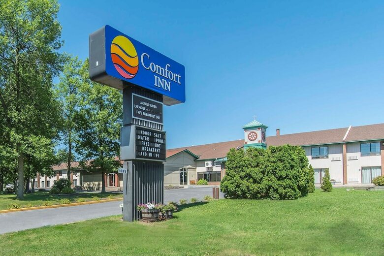 Hotel Comfort Inn