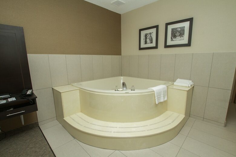 Hotel Comfort Inn
