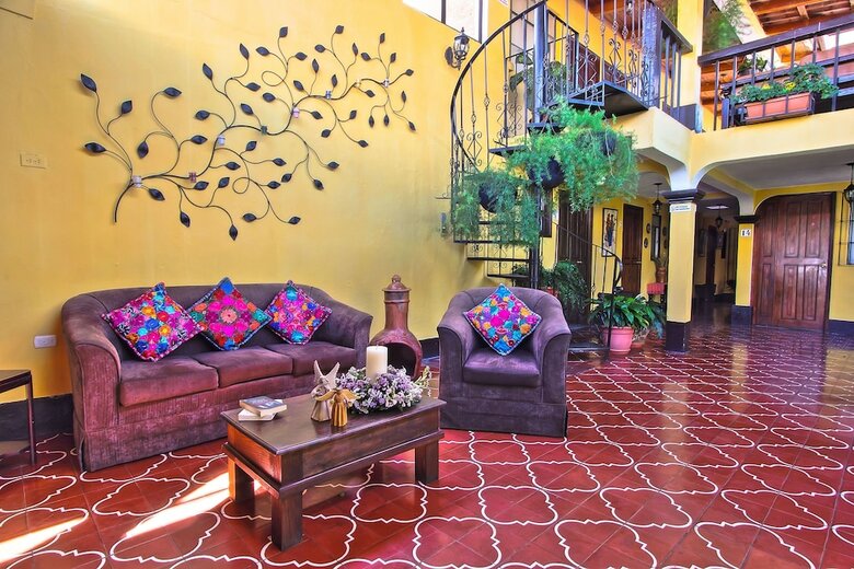 Hotel Las Camelias Inn