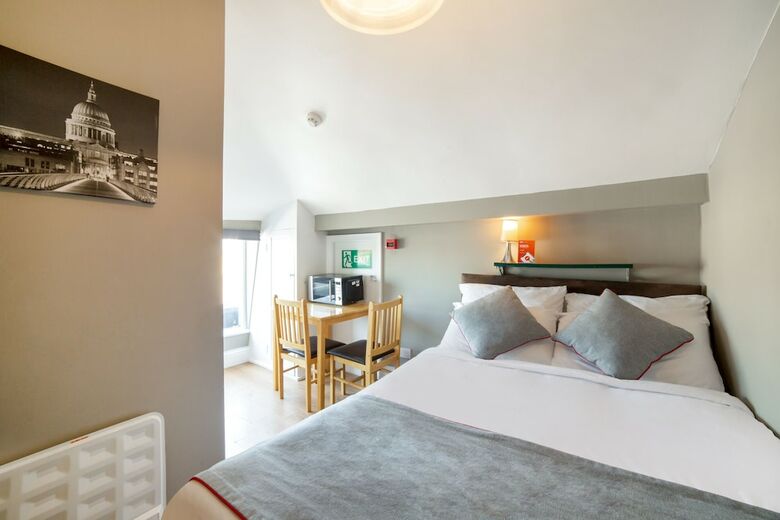 Apartamentos Belgravia Rooms