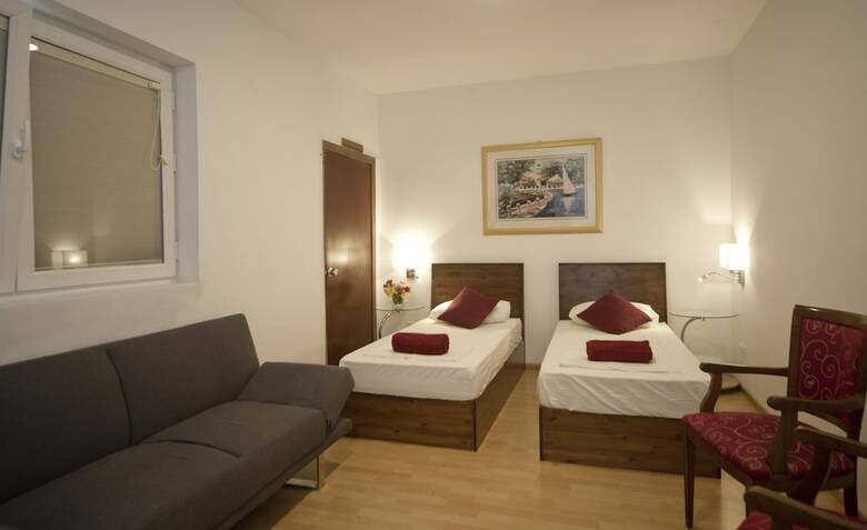 Hostal Marco Polo Malta Hostel