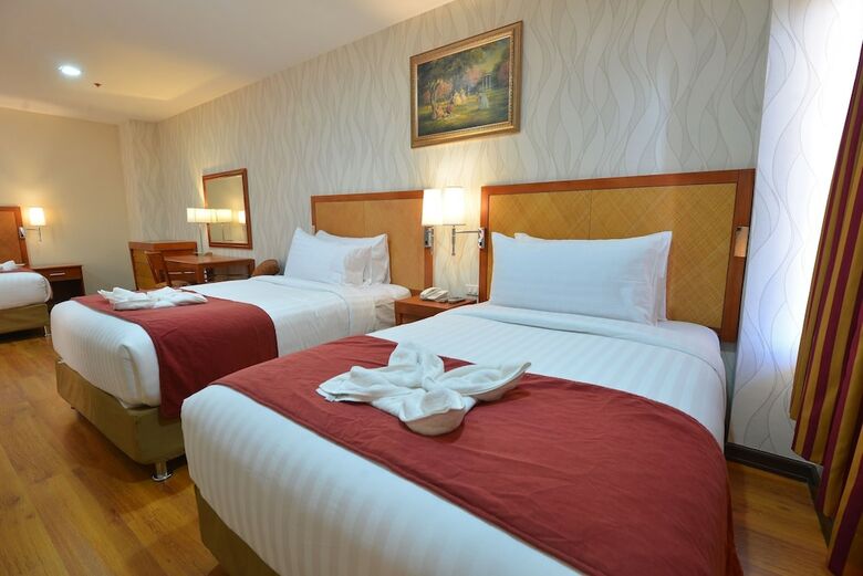 Hotel Royal Suites Condotel