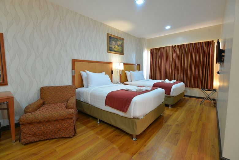 Hotel Royal Suites Condotel