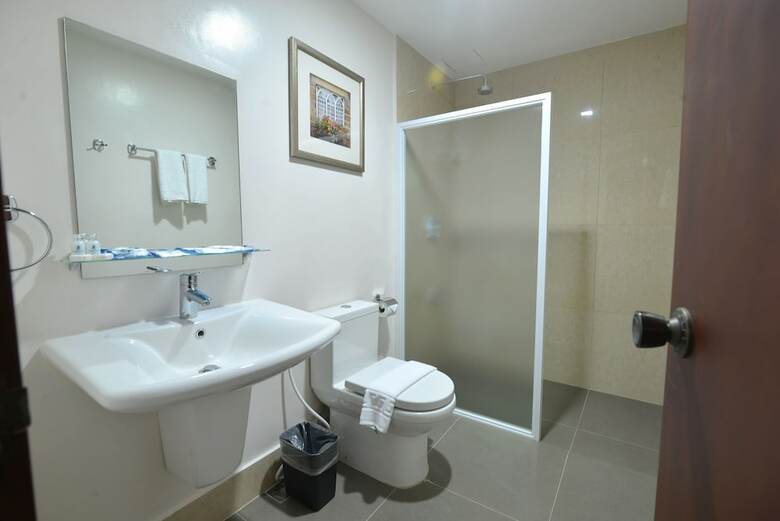 Hotel Royal Suites Condotel