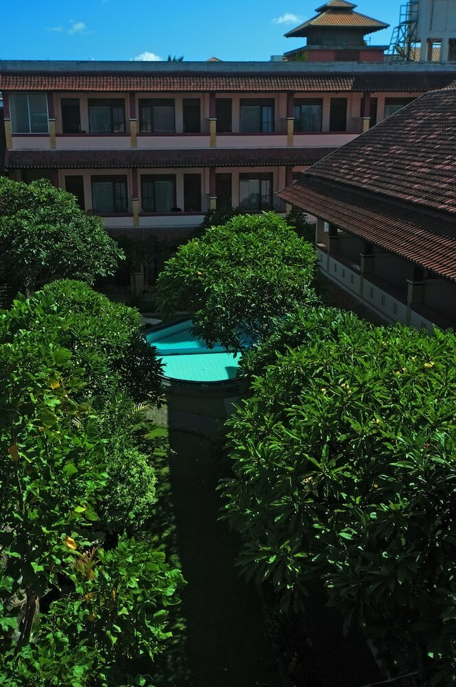 Hotel Pesona Beach Inn