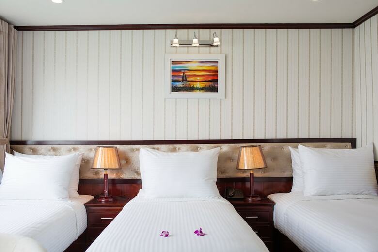Halong Silversea Cruise