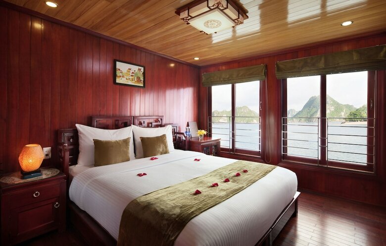 Halong Royal Palace Cruise
