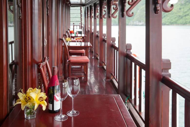 Halong Royal Palace Cruise