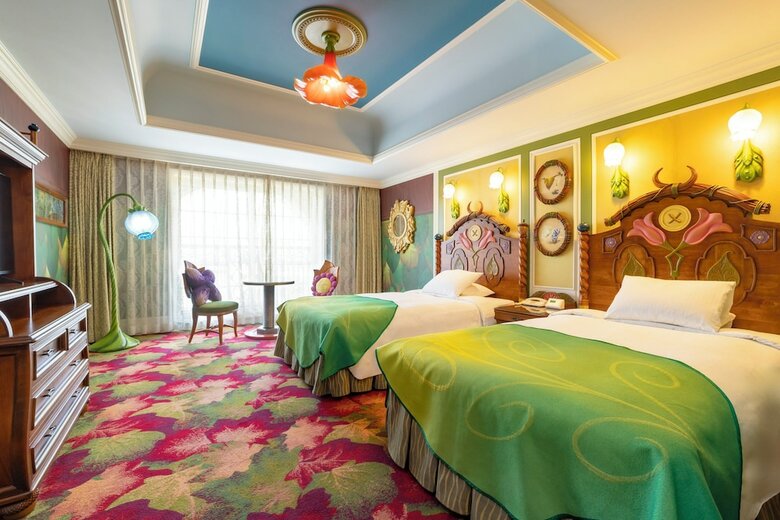 Tokyo Disneyland Hotel